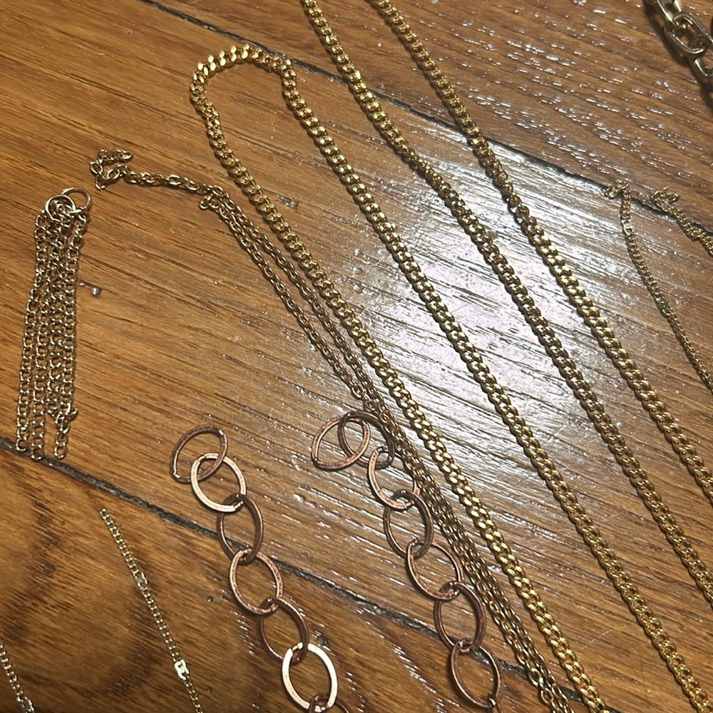 Chain - Picture 4 of 6